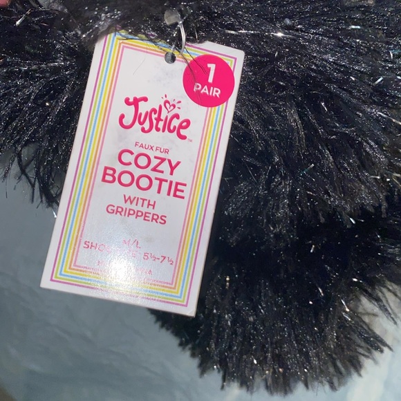 Booties - Picture 4 of 4